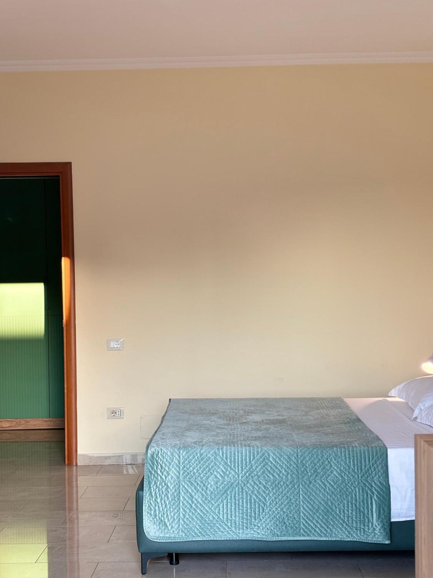 Tam 2Bdr Center Taiwan Apartment Tirana Kültér fotó